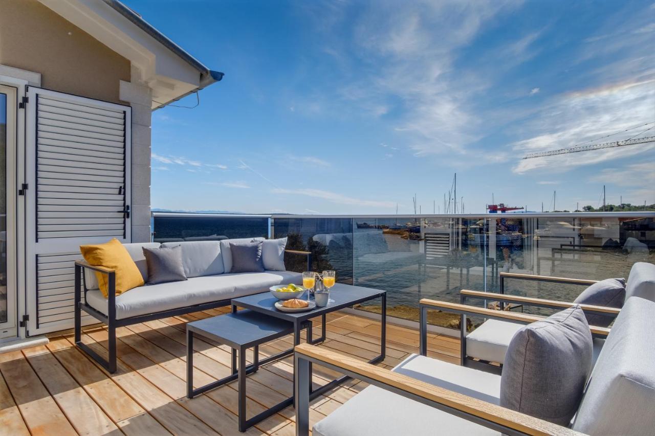 Lucica 360 Sea View Suite Nerezine Ngoại thất bức ảnh